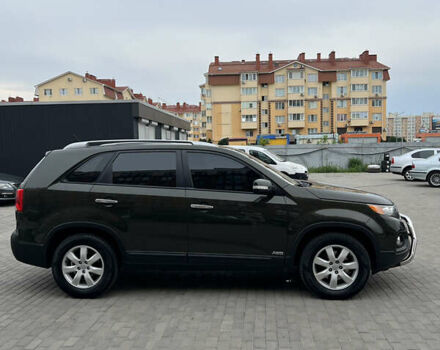 Зеленый Киа Соренто, объемом двигателя 2.2 л и пробегом 150 тыс. км за 12750 $, фото 4 на Automoto.ua