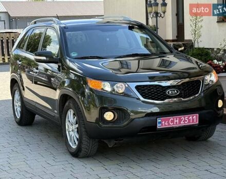 Зелений Кіа Соренто, об'ємом двигуна 2.2 л та пробігом 250 тис. км за 12700 $, фото 1 на Automoto.ua