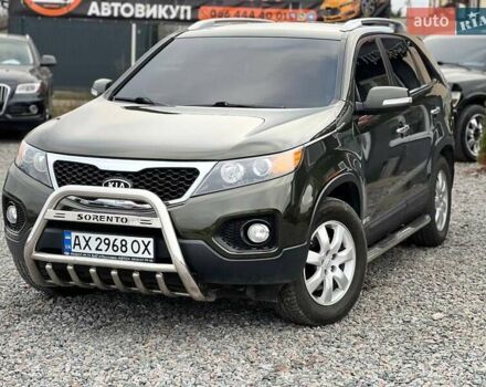 Зеленый Киа Соренто, объемом двигателя 2.4 л и пробегом 205 тыс. км за 10500 $, фото 1 на Automoto.ua