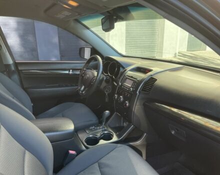 Зеленый Киа Соренто, объемом двигателя 2.4 л и пробегом 171 тыс. км за 9999 $, фото 5 на Automoto.ua