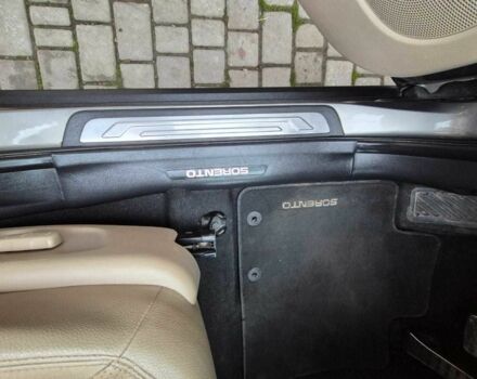 Зелений Кіа Соренто, об'ємом двигуна 2.2 л та пробігом 161 тис. км за 16450 $, фото 22 на Automoto.ua