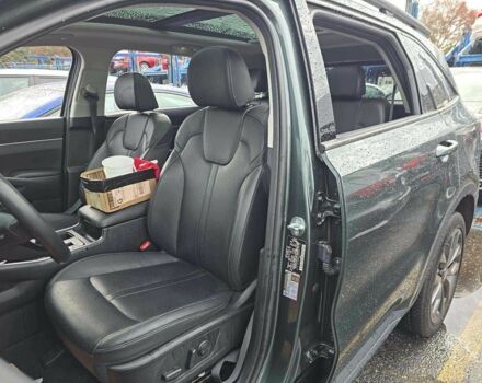 Зелений Кіа Соренто, об'ємом двигуна 0 л та пробігом 30 тис. км за 32000 $, фото 4 на Automoto.ua