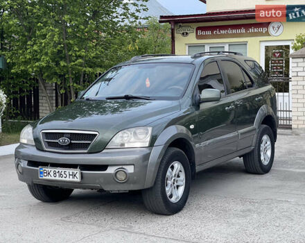 Зеленый Киа Соренто, объемом двигателя 2.5 л и пробегом 330 тыс. км за 5500 $, фото 1 на Automoto.ua