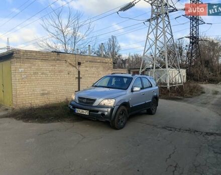 Зеленый Киа Соренто, объемом двигателя 2.5 л и пробегом 310 тыс. км за 3600 $, фото 1 на Automoto.ua