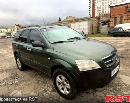 Зеленый Киа Соренто, объемом двигателя 2.5 л и пробегом 256 тыс. км за 3400 $, фото 1 на Automoto.ua