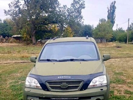 Зеленый Киа Соренто, объемом двигателя 2.5 л и пробегом 260 тыс. км за 3000 $, фото 1 на Automoto.ua