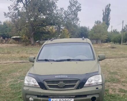 Зеленый Киа Соренто, объемом двигателя 2.5 л и пробегом 260 тыс. км за 3000 $, фото 1 на Automoto.ua