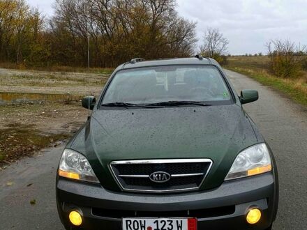 Зеленый Киа Соренто, объемом двигателя 2.5 л и пробегом 278 тыс. км за 4500 $, фото 1 на Automoto.ua