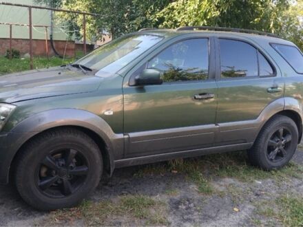 Зеленый Киа Соренто, объемом двигателя 2.5 л и пробегом 300 тыс. км за 3500 $, фото 1 на Automoto.ua