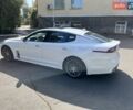 Белый Киа Stinger, объемом двигателя 2 л и пробегом 78 тыс. км за 22300 $, фото 5 на Automoto.ua