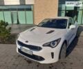 Білий Кіа Stinger, об'ємом двигуна 2 л та пробігом 62 тис. км за 23800 $, фото 21 на Automoto.ua