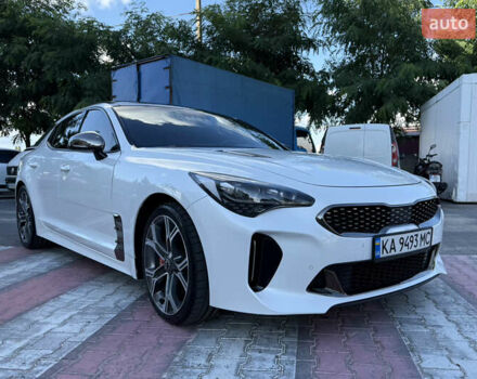 Білий Кіа Stinger, об'ємом двигуна 3.34 л та пробігом 115 тис. км за 23500 $, фото 4 на Automoto.ua