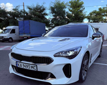 Білий Кіа Stinger, об'ємом двигуна 3.34 л та пробігом 115 тис. км за 23500 $, фото 3 на Automoto.ua