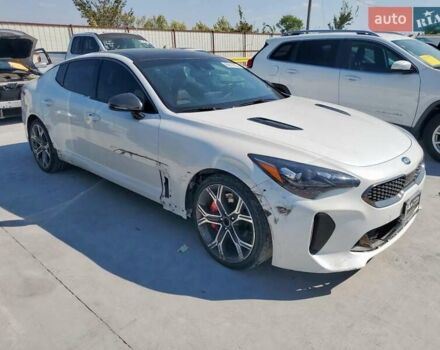 Белый Киа Stinger, объемом двигателя 3.34 л и пробегом 85 тыс. км за 6150 $, фото 3 на Automoto.ua