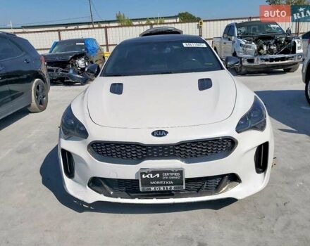 Белый Киа Stinger, объемом двигателя 3.34 л и пробегом 85 тыс. км за 6150 $, фото 4 на Automoto.ua