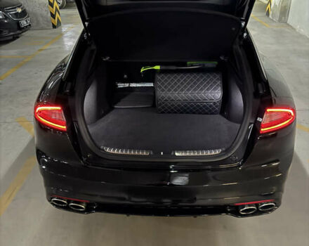 Черный Киа Stinger, объемом двигателя 2 л и пробегом 57 тыс. км за 17500 $, фото 22 на Automoto.ua