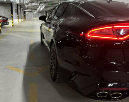 Черный Киа Stinger, объемом двигателя 2 л и пробегом 57 тыс. км за 17500 $, фото 16 на Automoto.ua