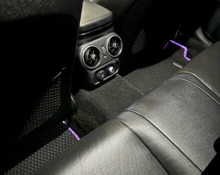 Черный Киа Stinger, объемом двигателя 2 л и пробегом 57 тыс. км за 17500 $, фото 6 на Automoto.ua