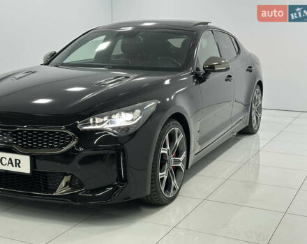 Черный Киа Stinger, объемом двигателя 3.34 л и пробегом 55 тыс. км за 25999 $, фото 10 на Automoto.ua