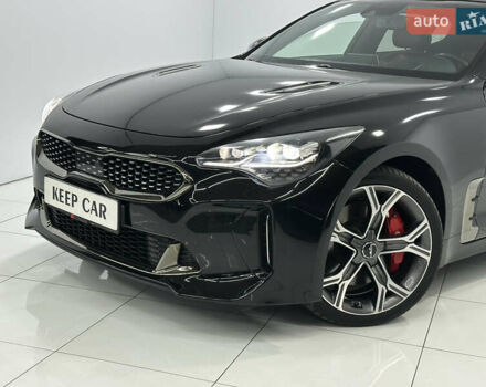 Черный Киа Stinger, объемом двигателя 3.34 л и пробегом 55 тыс. км за 25999 $, фото 1 на Automoto.ua
