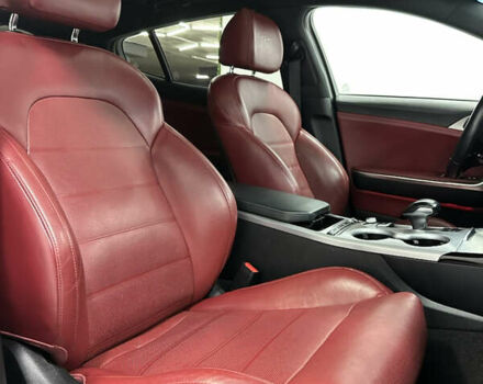 Черный Киа Stinger, объемом двигателя 3.34 л и пробегом 55 тыс. км за 25999 $, фото 34 на Automoto.ua