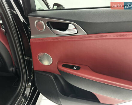 Черный Киа Stinger, объемом двигателя 3.34 л и пробегом 55 тыс. км за 25999 $, фото 22 на Automoto.ua