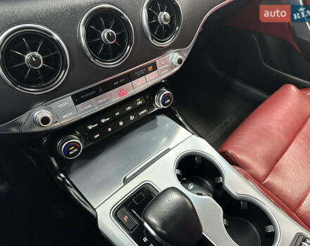 Черный Киа Stinger, объемом двигателя 3.34 л и пробегом 55 тыс. км за 25999 $, фото 32 на Automoto.ua