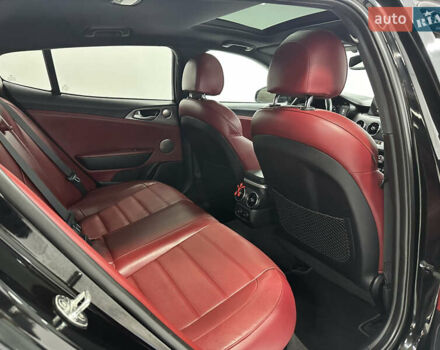 Черный Киа Stinger, объемом двигателя 3.34 л и пробегом 55 тыс. км за 25999 $, фото 20 на Automoto.ua