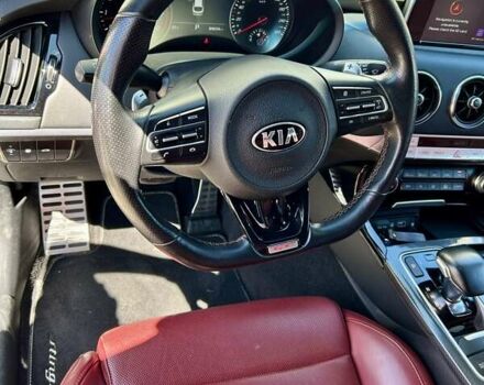 Черный Киа Stinger, объемом двигателя 3.34 л и пробегом 89 тыс. км за 29999 $, фото 18 на Automoto.ua