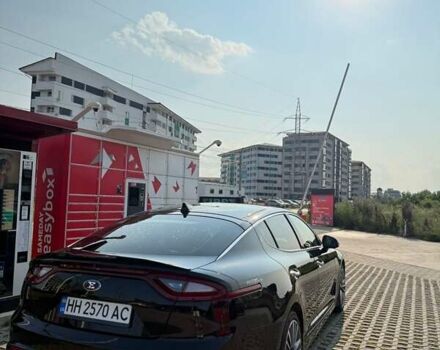 Чорний Кіа Stinger, об'ємом двигуна 2 л та пробігом 43 тис. км за 21300 $, фото 2 на Automoto.ua