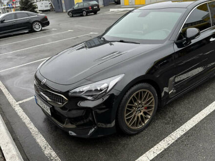 Киа Stinger 2017 в Киеве на Automoto.ua Черный Киа Stinger, объемом двигателя 2 л и пробегом 57 тыс. км за 22000 $, фото 1 на Automoto.ua