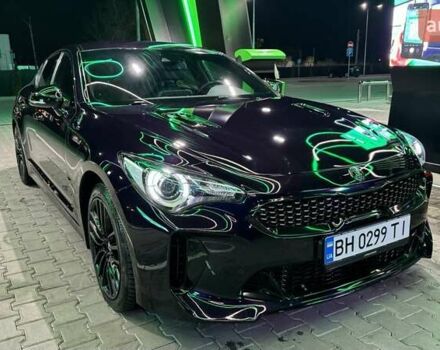 Фиолетовый Киа Stinger, объемом двигателя 2 л и пробегом 65 тыс. км за 20500 $, фото 1 на Automoto.ua