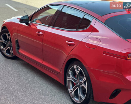 Красный Киа Stinger, объемом двигателя 3.34 л и пробегом 124 тыс. км за 25500 $, фото 26 на Automoto.ua