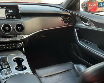 Красный Киа Stinger, объемом двигателя 3.34 л и пробегом 124 тыс. км за 25500 $, фото 37 на Automoto.ua