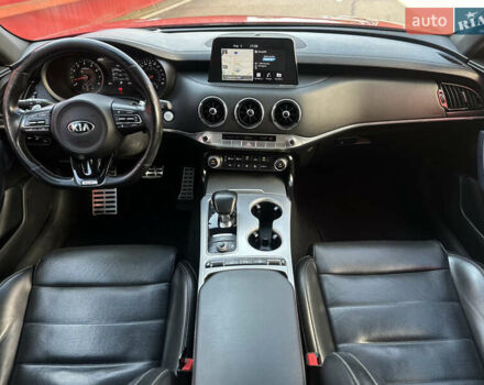 Красный Киа Stinger, объемом двигателя 3.34 л и пробегом 124 тыс. км за 25500 $, фото 28 на Automoto.ua