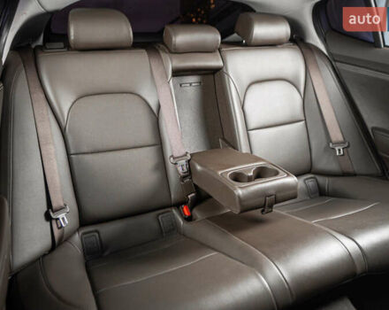 Красный Киа Stinger, объемом двигателя 2.2 л и пробегом 59 тыс. км за 17900 $, фото 56 на Automoto.ua