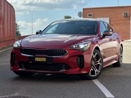 Красный Киа Stinger, объемом двигателя 3.3 л и пробегом 124 тыс. км за 24500 $, фото 1 на Automoto.ua