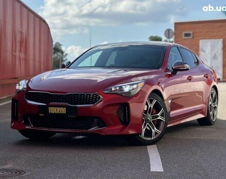 Киа Stinger, объемом двигателя 3.3 л и пробегом 124 тыс. км за 25500 $, фото 1 на Automoto.ua