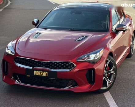 Киа Stinger, объемом двигателя 3.3 л и пробегом 124 тыс. км за 25500 $, фото 2 на Automoto.ua