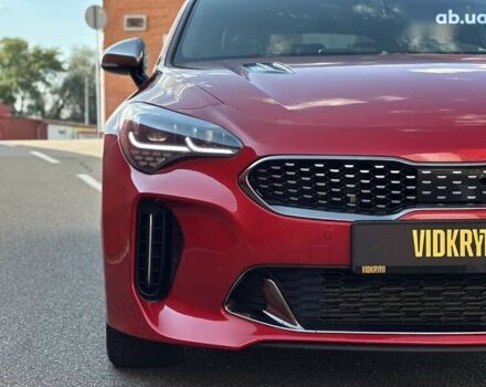 Киа Stinger, объемом двигателя 3.3 л и пробегом 124 тыс. км за 25500 $, фото 4 на Automoto.ua