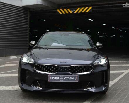 Серый Киа Stinger, объемом двигателя 3.3 л и пробегом 61 тыс. км за 27900 $, фото 2 на Automoto.ua