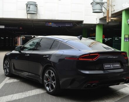 Серый Киа Stinger, объемом двигателя 3.3 л и пробегом 61 тыс. км за 27900 $, фото 5 на Automoto.ua
