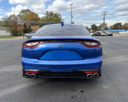 Синий Киа Stinger, объемом двигателя 3.3 л и пробегом 45 тыс. км за 15800 $, фото 6 на Automoto.ua