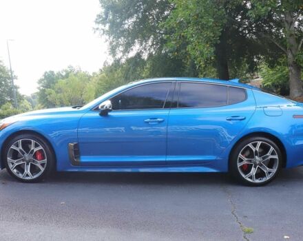 Синий Киа Stinger, объемом двигателя 3.3 л и пробегом 47 тыс. км за 18000 $, фото 3 на Automoto.ua