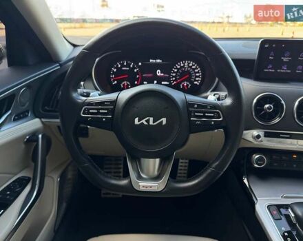 Зеленый Киа Stinger, объемом двигателя 3.34 л и пробегом 85 тыс. км за 33000 $, фото 12 на Automoto.ua
