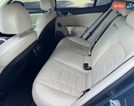 Зеленый Киа Stinger, объемом двигателя 3.34 л и пробегом 85 тыс. км за 33000 $, фото 18 на Automoto.ua