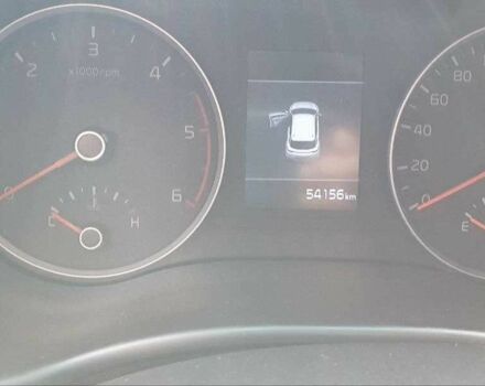 Киа Stonic 2018 в Киеве на Automoto.ua Белый Киа Stonic, объемом двигателя 1.6 л и пробегом 189 тыс. км за 16050 $, фото 5 на Automoto.ua