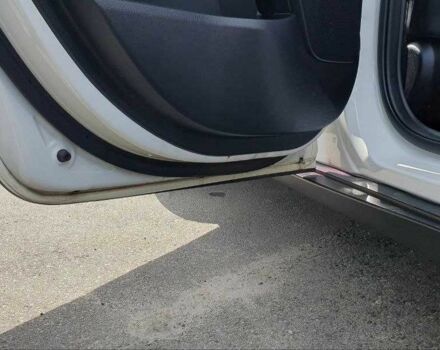 Киа Stonic 2018 в Киеве на Automoto.ua Белый Киа Stonic, объемом двигателя 1.6 л и пробегом 189 тыс. км за 16050 $, фото 1 на Automoto.ua