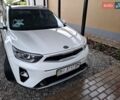 Білий Кіа Stonic, об'ємом двигуна 1.37 л та пробігом 75 тис. км за 13800 $, фото 1 на Automoto.ua