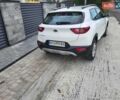 Білий Кіа Stonic, об'ємом двигуна 1.4 л та пробігом 31 тис. км за 16500 $, фото 1 на Automoto.ua
